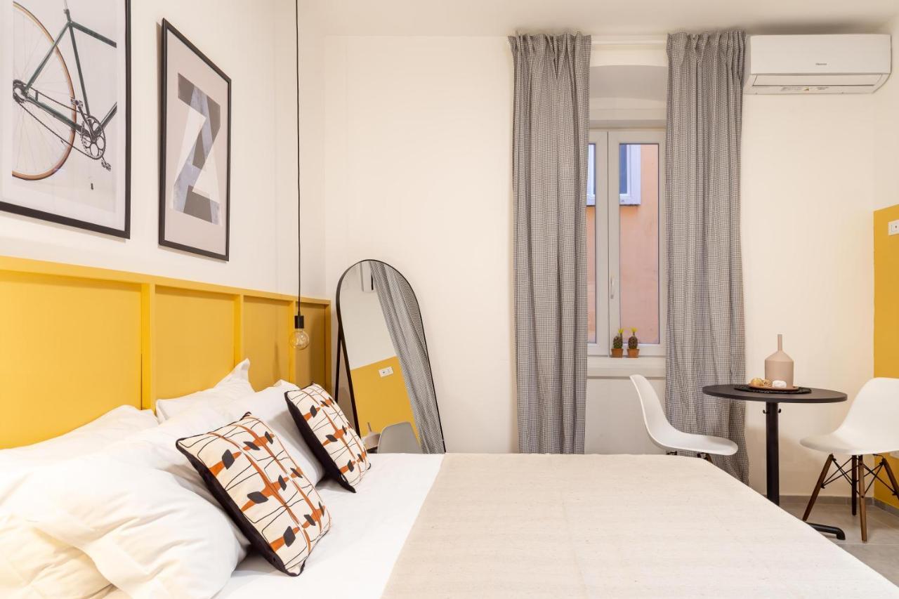 Tiny Cozy Studio In The City Center Τεργέστη Εξωτερικό φωτογραφία